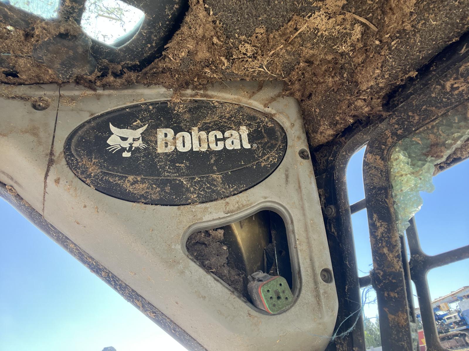 ./imagenes/INVOICE/2019/18121/BOBCAT S185 (4).JPG
